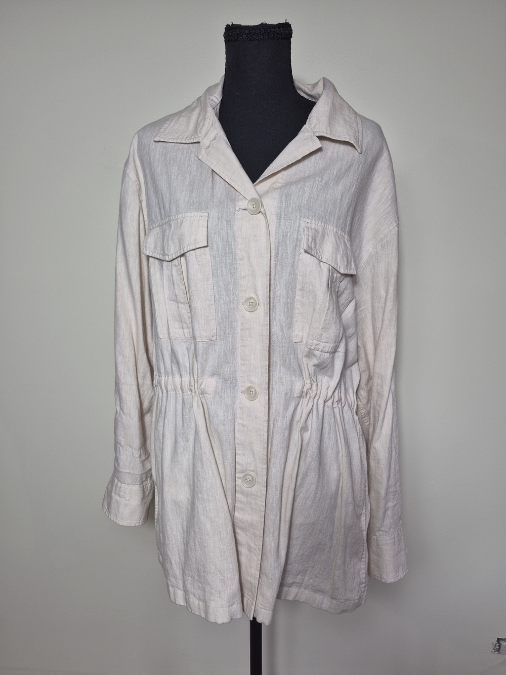 Uniqlo Oatmeal linen cotton blend  with pockets and waist drawstring. L